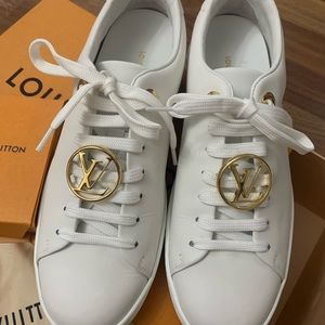 Louis Vuitton White Leather Frontrow Sneakers Size 35 at 1stDibs